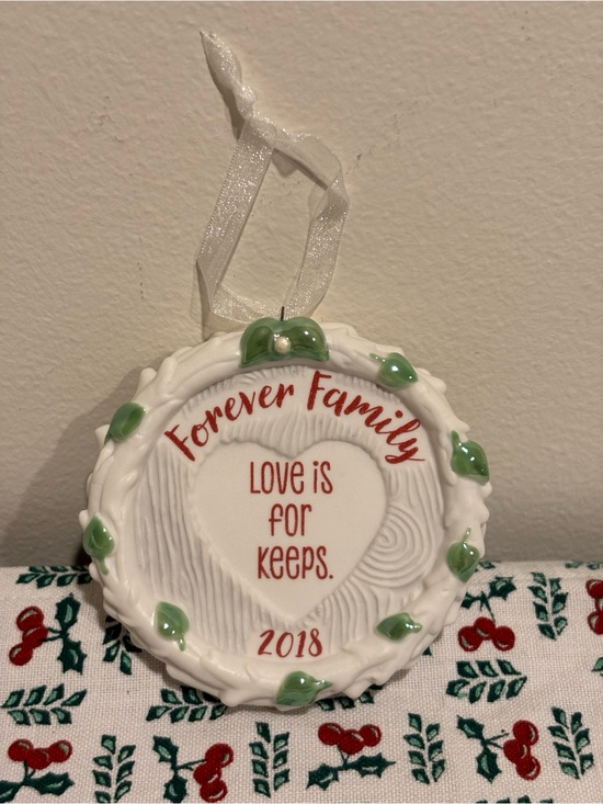 Hallmark Other - Hallmark Keepsake Forever Family Ornament - White & Green with Red Lettering